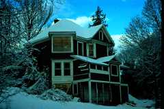 1_1140-Arthur-Currie-Lane-winter-scene